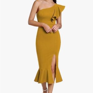 Yellow Amazon stretchy dress Size XL